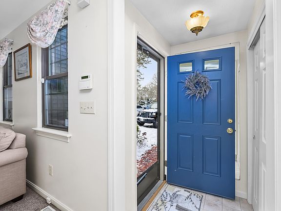 2nd image of 1160 Phinney,s Lane #2B