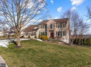 100 W Morlatton Rd, Douglassville, PA 19518