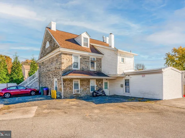 2612 Cisco Ct, Brookhaven, PA 19015