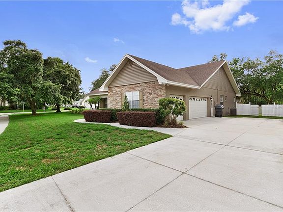 3rd image of 8020 Margate Way