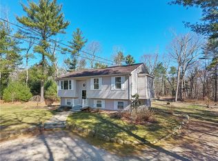 58 Baker Pine Rd, Richmond, RI 02898