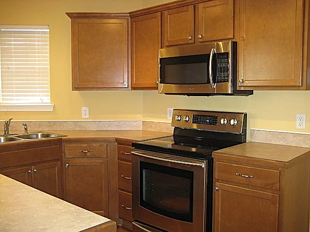 Building Photo - 119 Normandy Dr