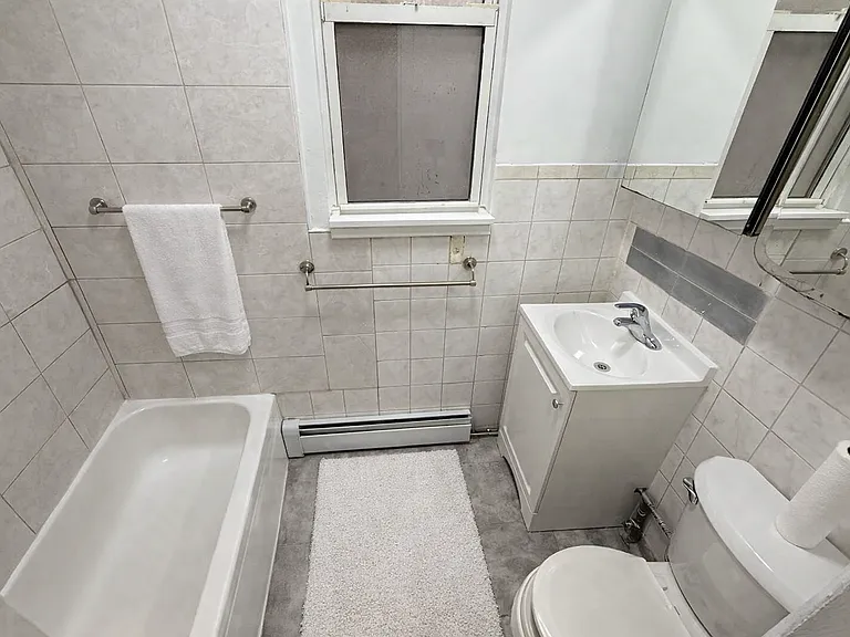7208 Forest Ave #1F — Photo 6