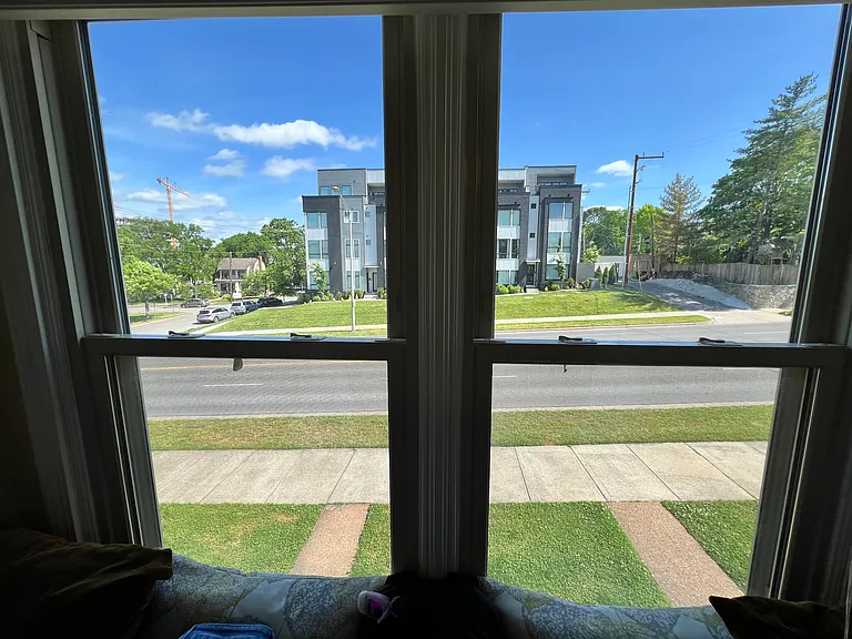 1819 Wedgewood Ave — Photo 10