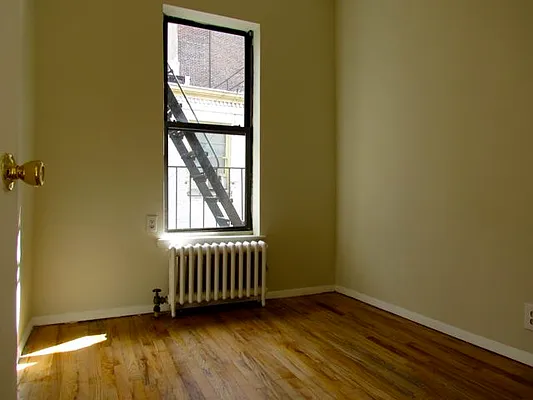 Rented by Landmark Real Estate | media 15