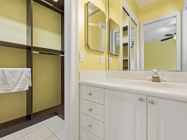 8480 Man O War Rd — Photo 27