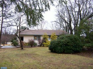 221 W Hunterdon Ave, Sewell, NJ 08080