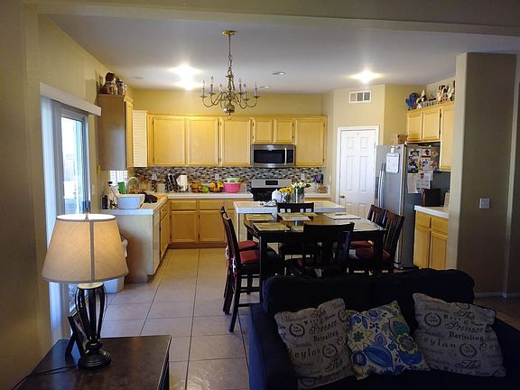 3rd image of 9089 Galangal Ave