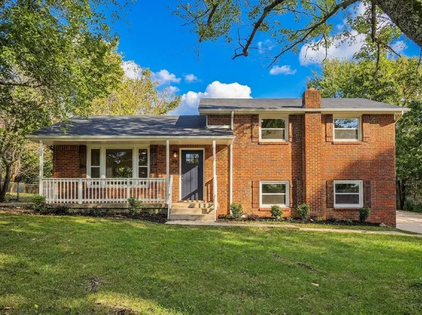 310 Rue Le Mans Dr, Clarksville, TN 37042