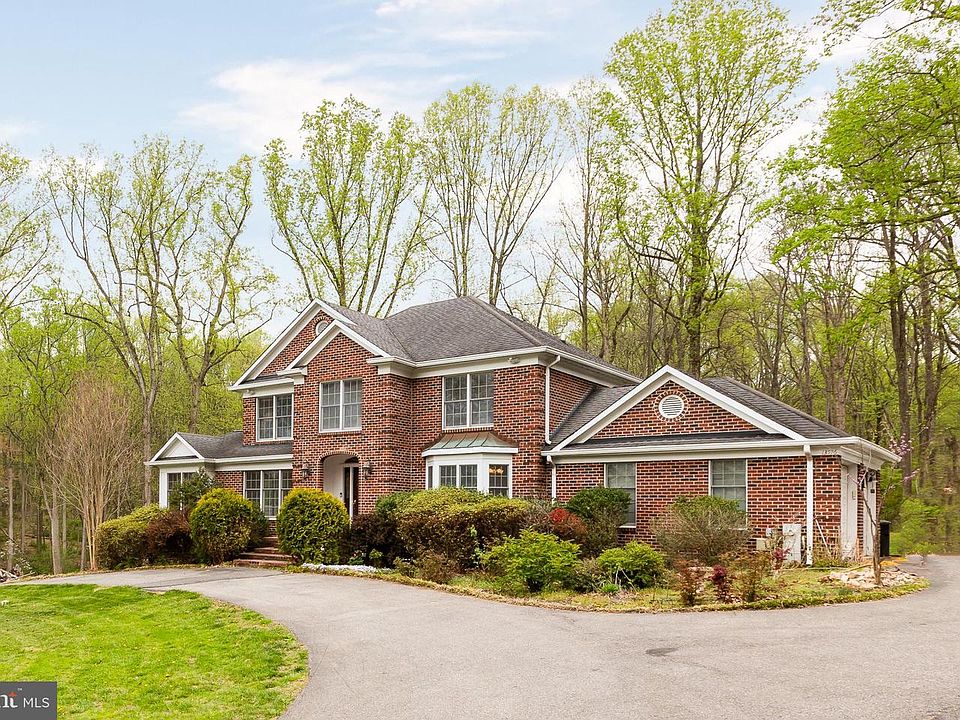1st image of 13576 Highland Rd