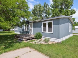 1109 Crow Peak Ln, Spearfish, SD 57783
