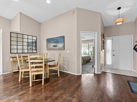 3rd image of 2759 MOORSFIELD Lane