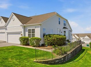 Overlook Point, Portsmouth, RI 02871