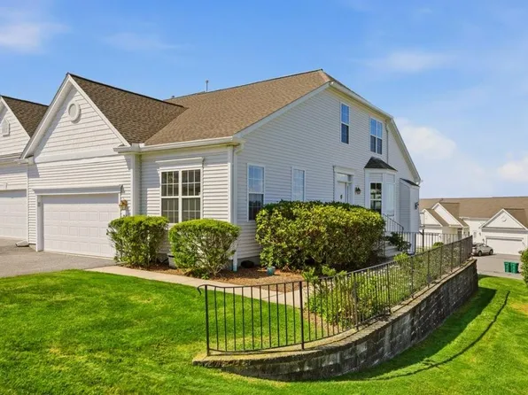 264 Rolling Hill Rd #264, Portsmouth, RI 02871