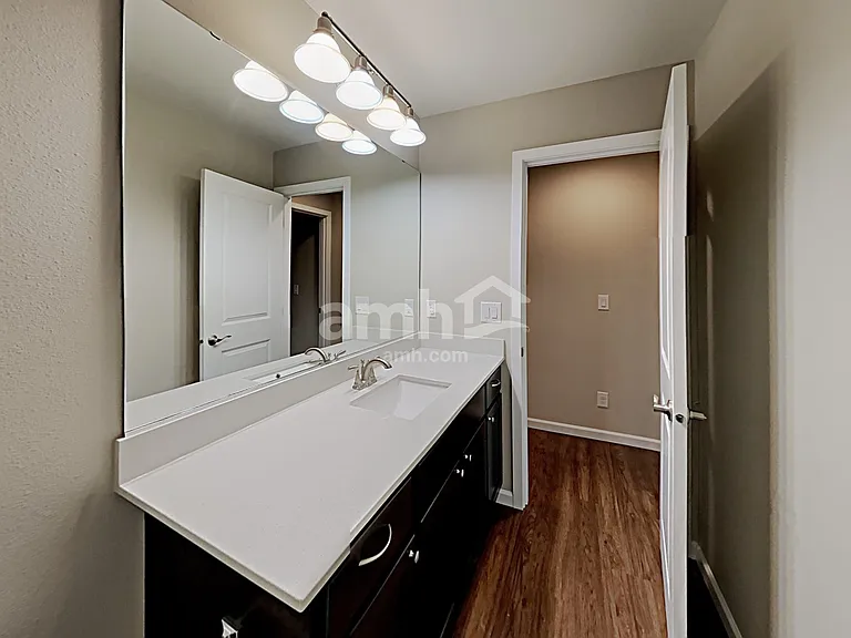 246 Jasmine Ln — Photo 17