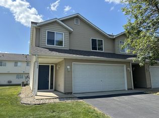 1349 Willow Trl, Farmington, MN 55024