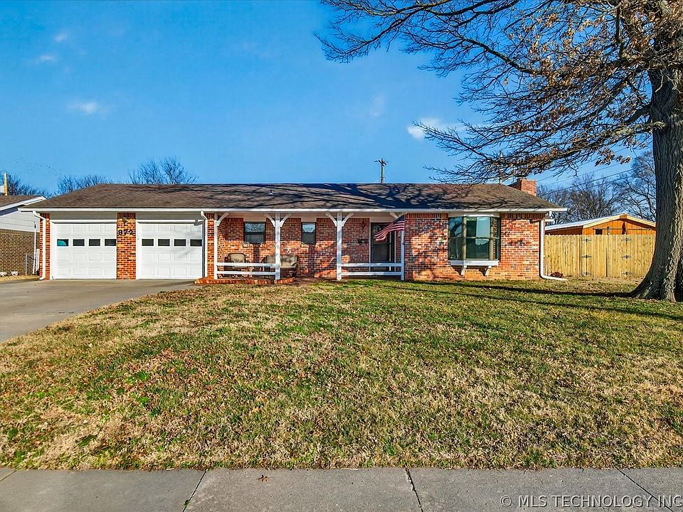 1st image of 872 Concord Dr