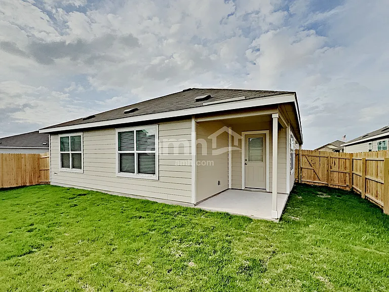 2713 Iberia Ct — Photo 21