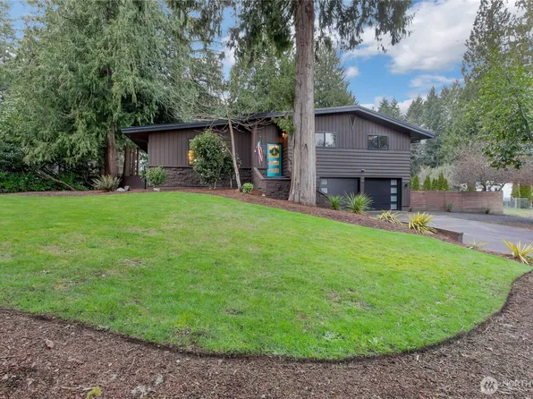 405 Shadow Lane NE, Olympia, WA 98506