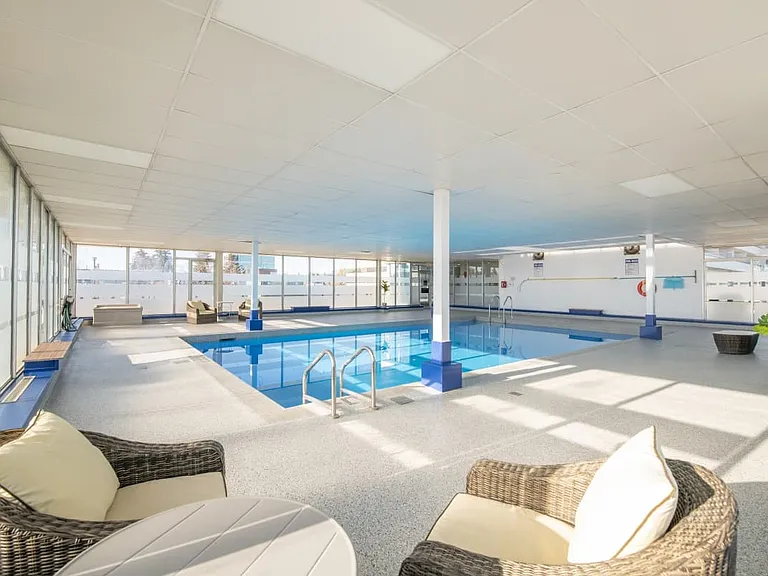 6707 Elbow Dr SW — Photo 5