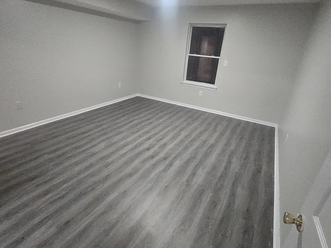 3 bed, $2,350 — Photo 4
