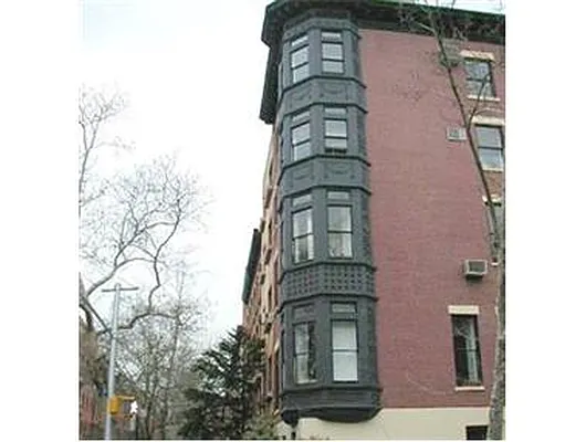 Sold by Douglas Elliman | media 20