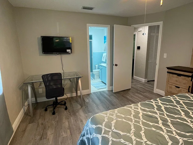 1225 Sunland Rd — Photo 14