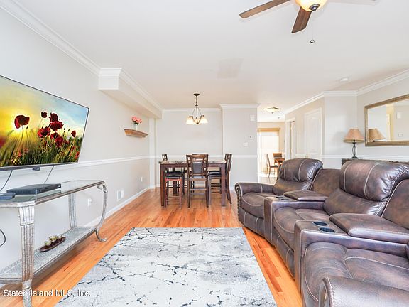 5th image of 60 Plumtree Ln