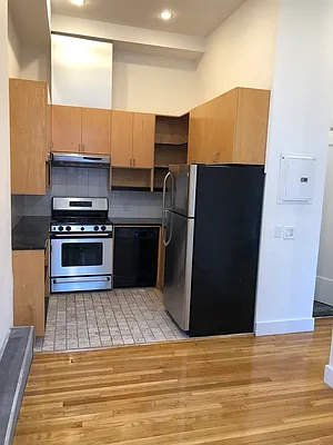 Rented by Compass | media 17