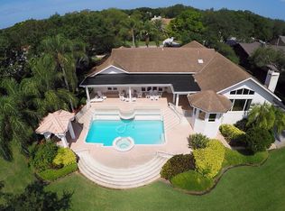 9083 Baywood Park Dr, Seminole, FL 33777