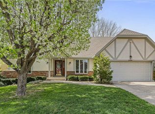 17616 E 48th Terrace Ct S, Independence, MO 64055
