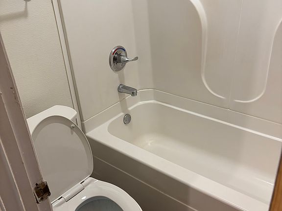 4th image of 1106 W 20th Ave #1106