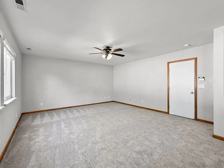 4907 Brant Rd — Photo 10