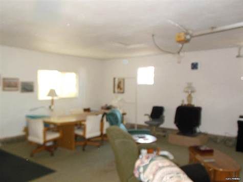 5th image of 3732 Woodside Dr