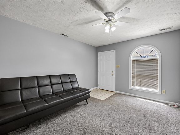 4th image of 763 E Sherwood Hills Dr