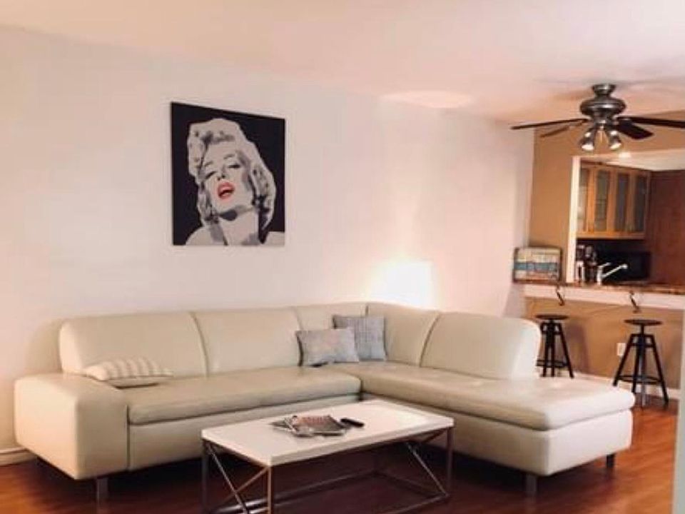 1st image of 1540 NE 191st St APT 306