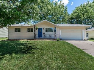4703 Warren St, Davenport, IA