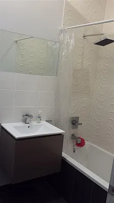 Rented by Sam Tabak | media 84