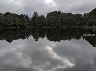 2 Solomon Ct, Bluffton, SC 29910