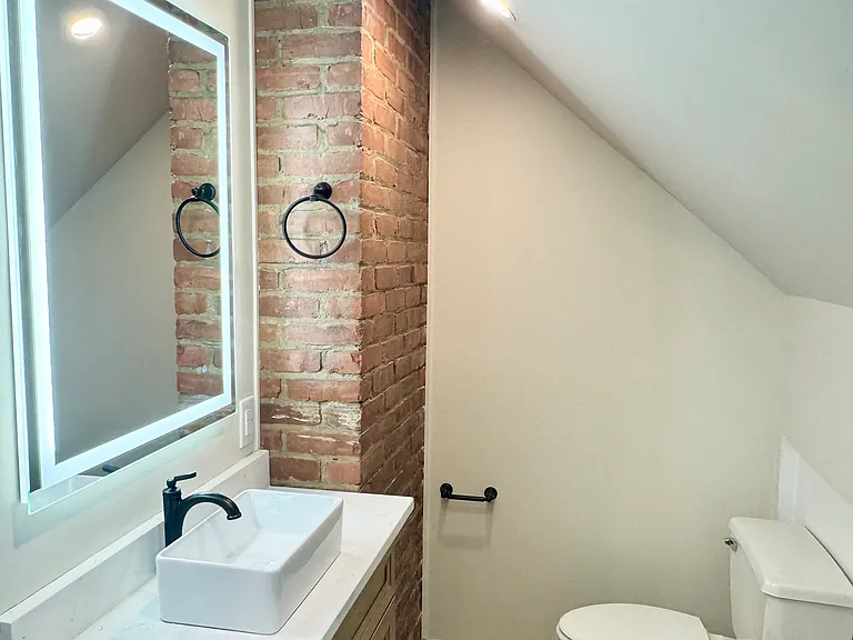 2121 Eldred Ave #UP — Photo 14