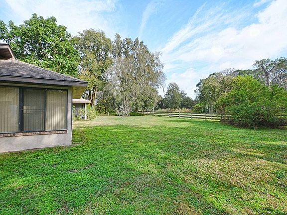 4th image of 108 Waterwood Dr