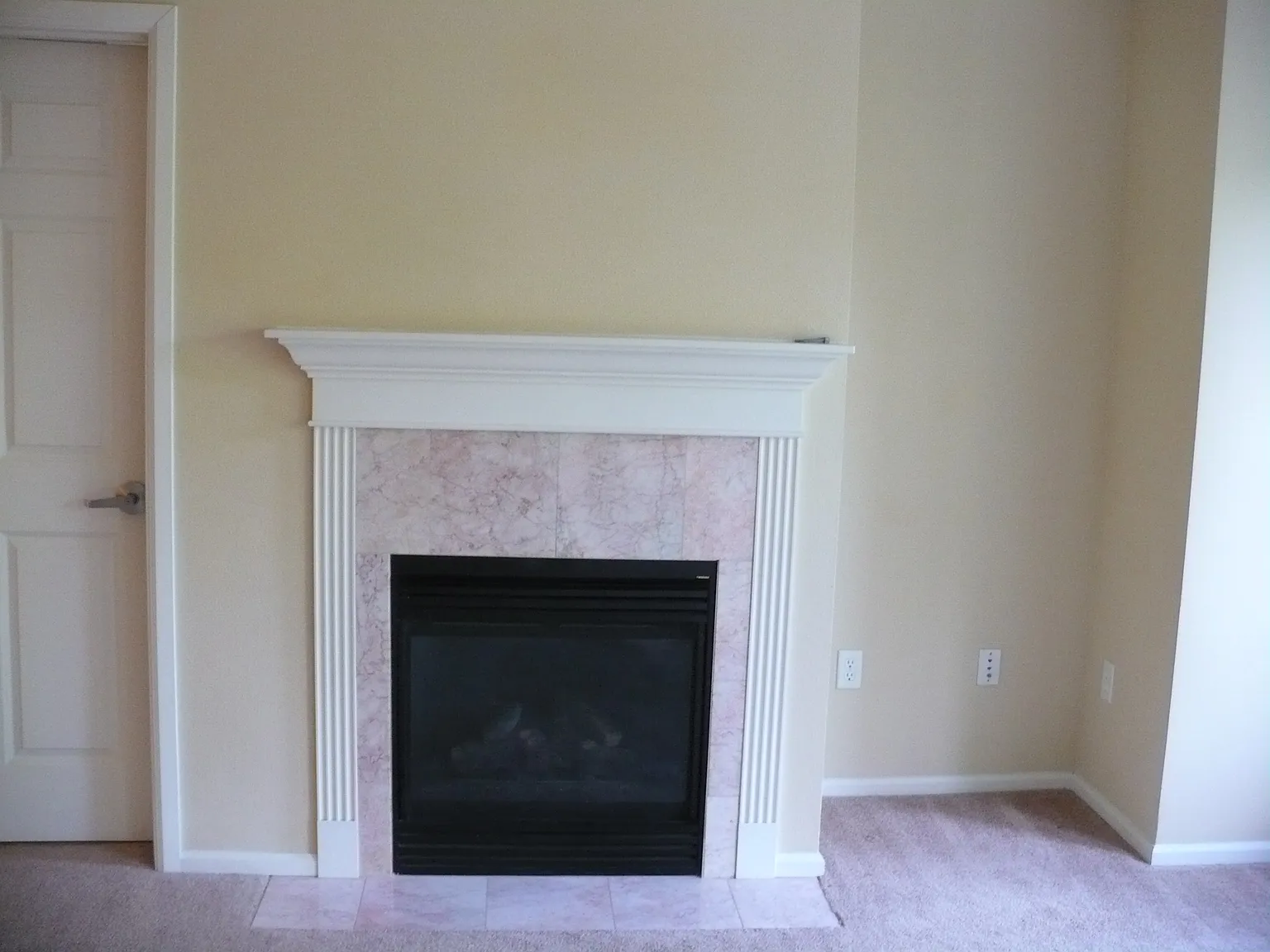 2 bed, 1253 sqft, $3,300 — Photo 4