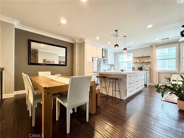 41 Clifford Ln, Mission Viejo, CA 92694