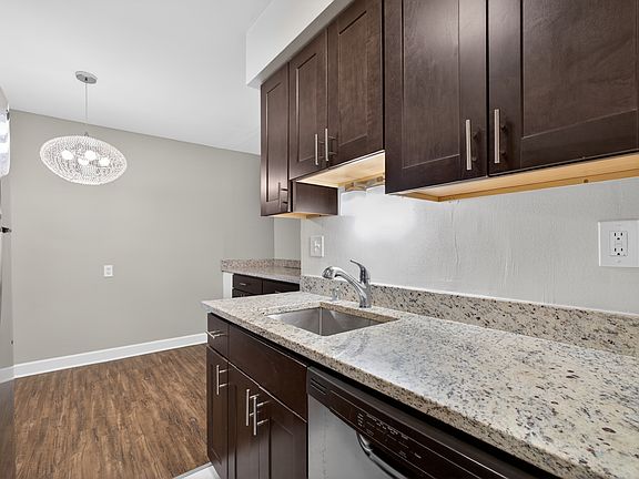 3rd image of 2223 E Belleview Pl #F8a016b83