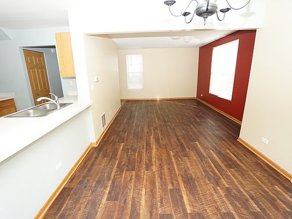 2nd image of 1045 Symphony Dr #1045