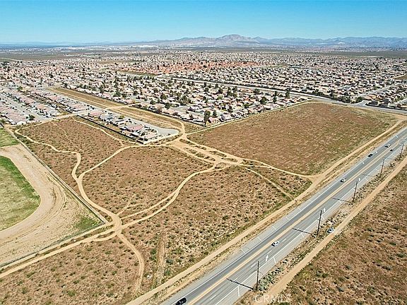 2nd image of 5 Palmdale Rd