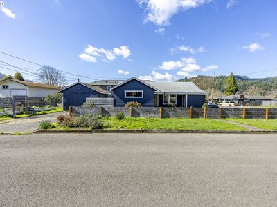 303 Kent St, Drain, OR, 97435