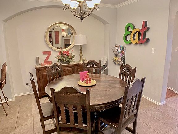 5th image of 6612 Amber Dr