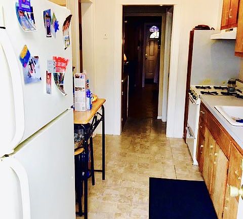 4th image of 2135 Kimball St