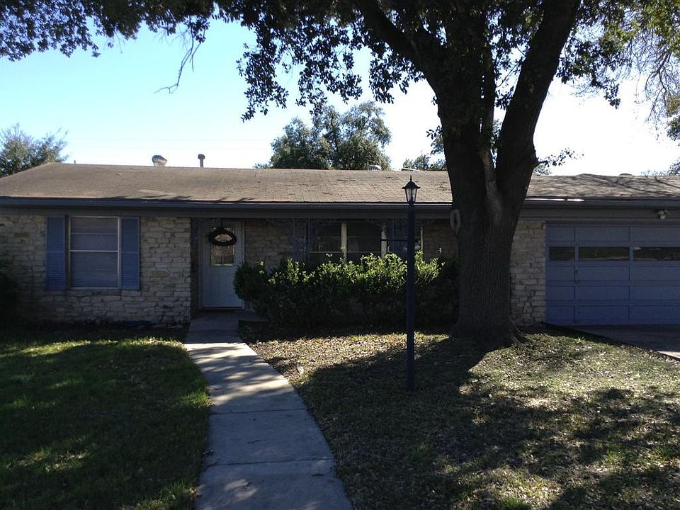 1st image of 530 Stockton Dr